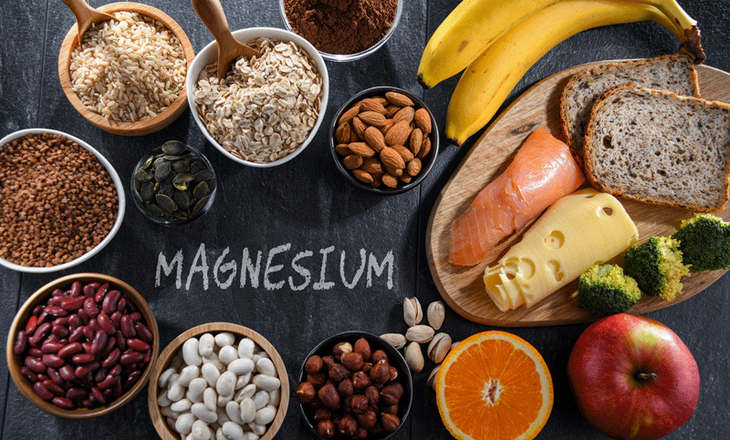 Magnesium zit in noten, bonen, vis, fruit, brood 